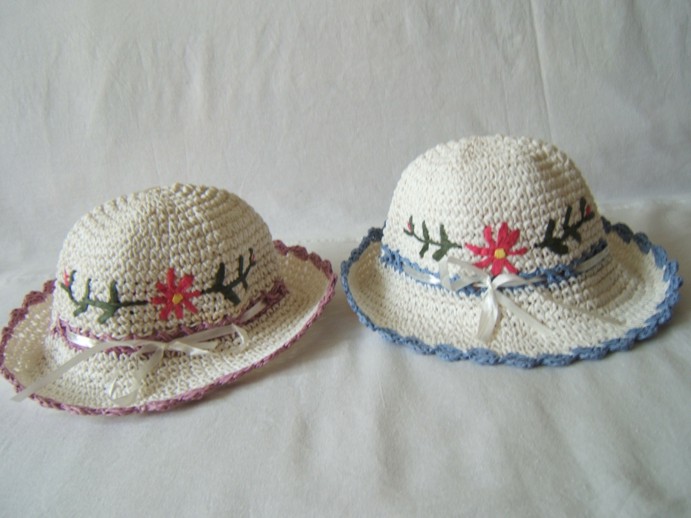 Шляпка вязаная с вышивкой, арт. 2971. Шапочки, Шляпки, Кепки