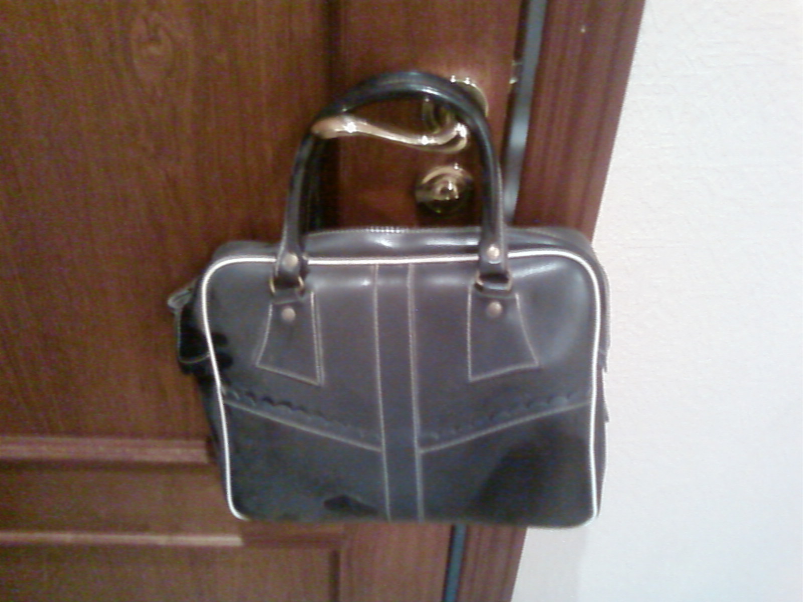 Сумка винтажная. АКСЕССУАРЫ (сумки, косметика, шляпы, шапки, шарфы, разное)