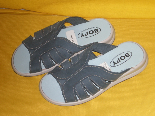 Шлепки Франция м.28. обувь детская