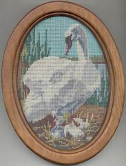 лебедь. вышивка