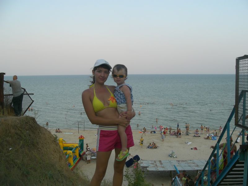 вид с обрыва. Отдых на Азове 2007