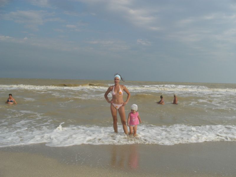 на берегу. Отдых на Азове 2007