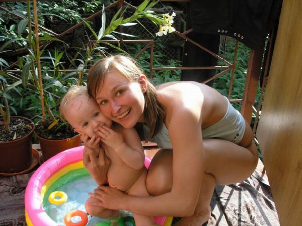 Внук Сева с мамой. 