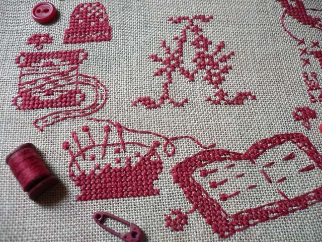 Крышка коробки. Красненькая мелочь - Лён и пламень