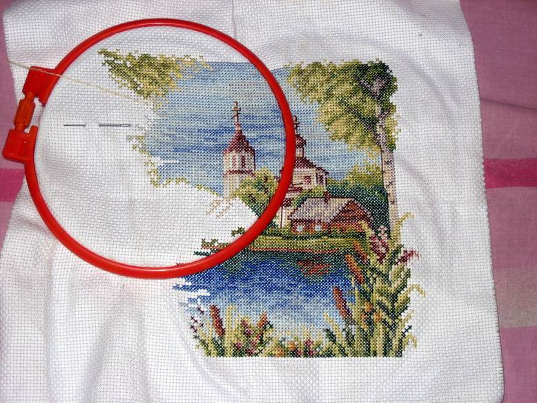 Моя церквушка ( в пяльцах). Мои процессы