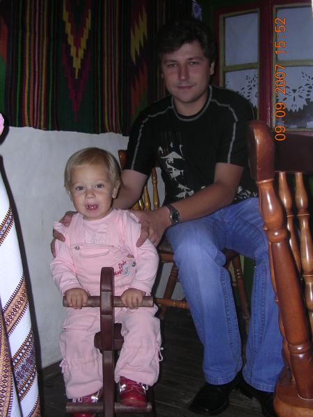 с папой в корчме ' Тарас Бульба'. сентябрь 2007г