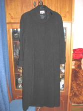 Пальто чёрное,материал букле рост 165-170.. Женская верхняя одежда.