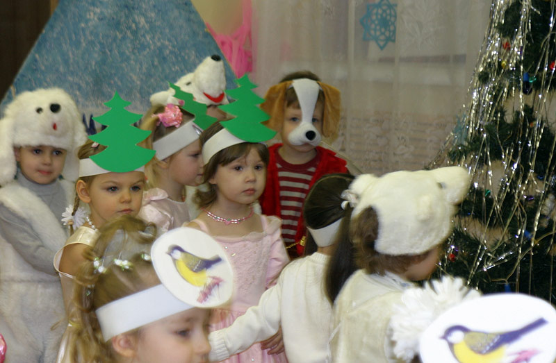 Новогодний утренник у Ани