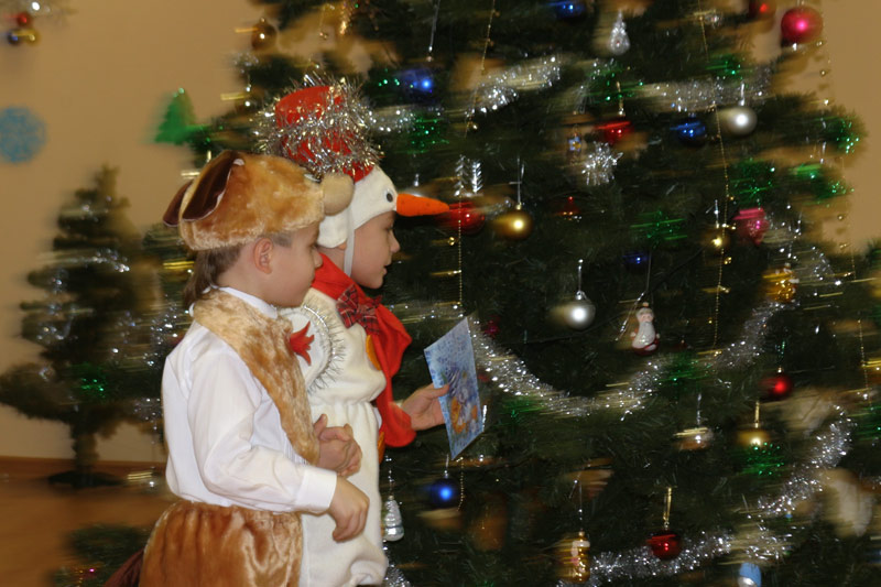 Снегоик-почновик с Тузиком. Новогодний утренник у Нади