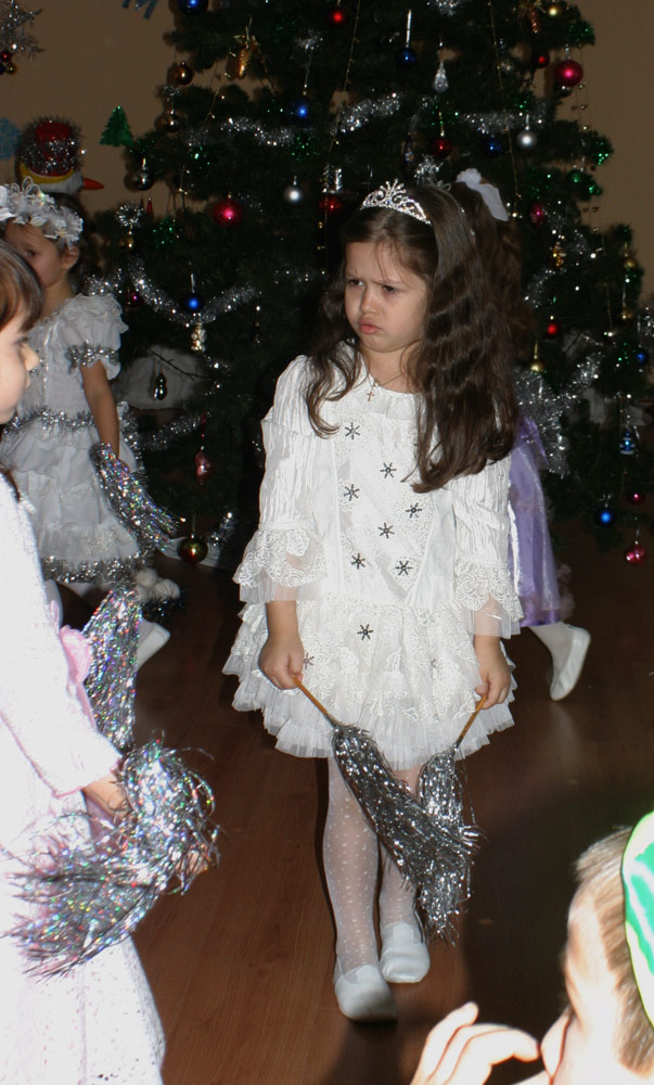 Новогодний утренник у Нади