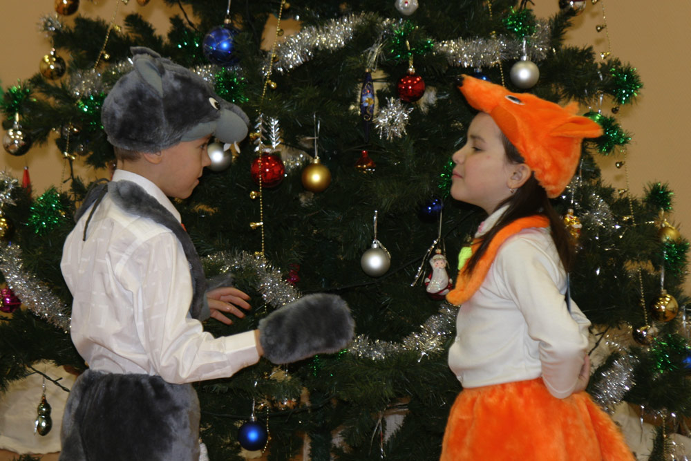 Новогодний утренник у Нади