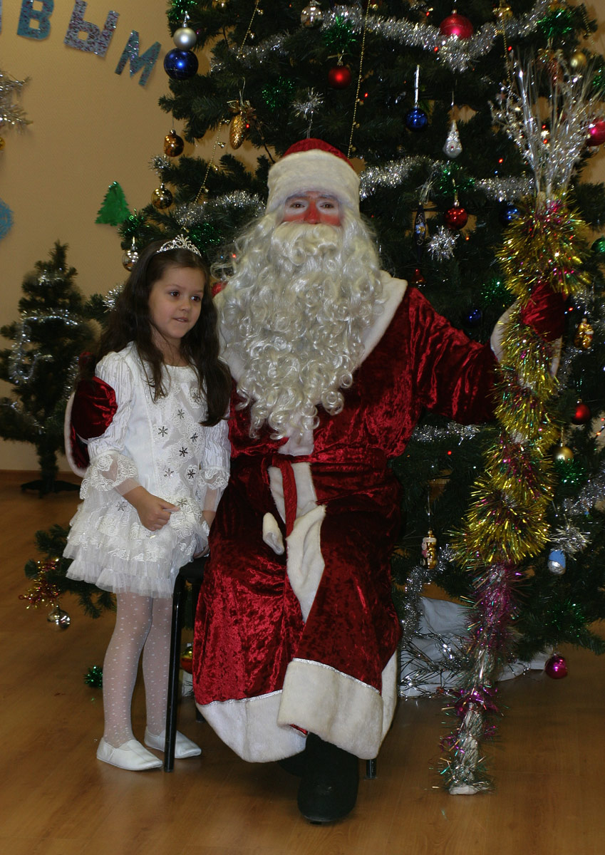 Новогодний утренник у Нади