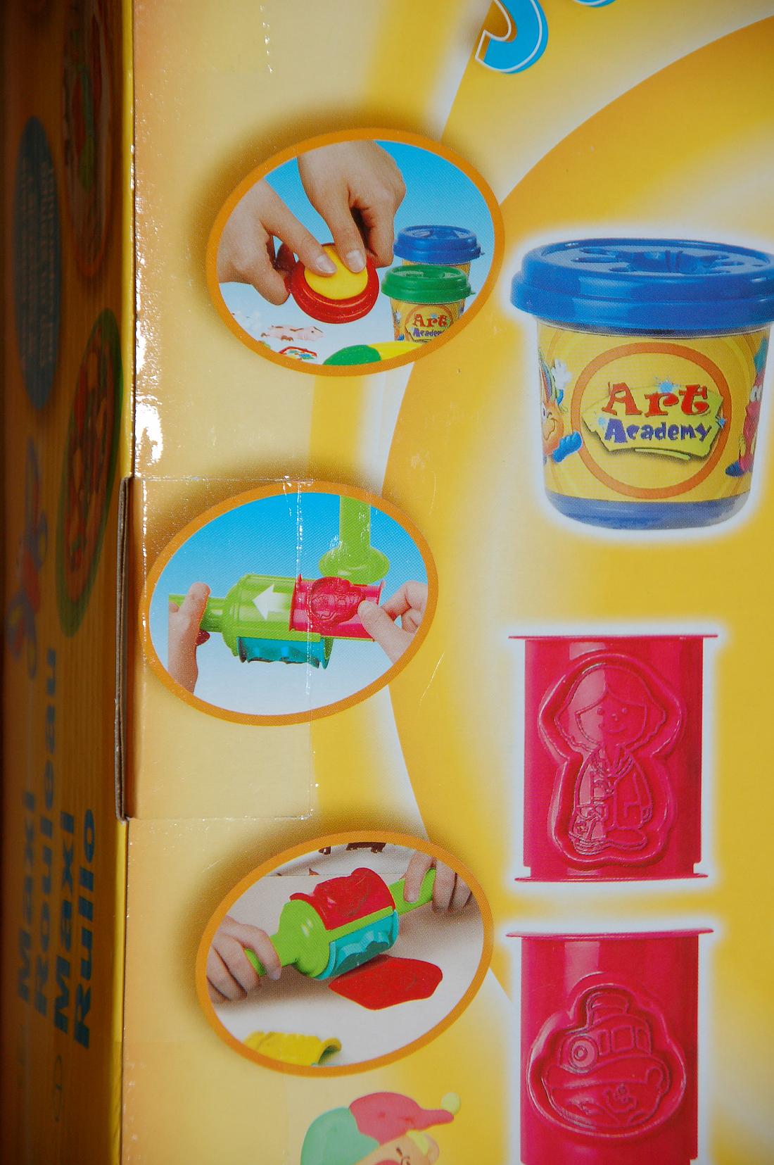 8368. ПЛАСТИЛИН И ПРОЧИЕ АРТ НАБОРЫ