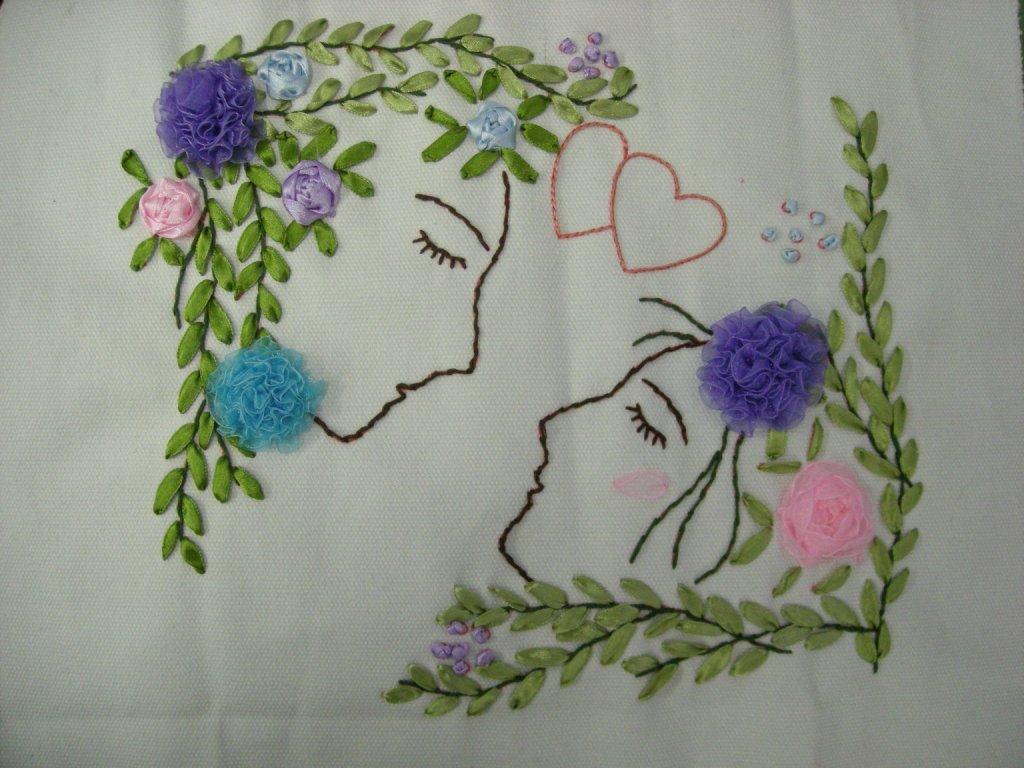 Вот и первая ласточка... . Вышивка ленточками