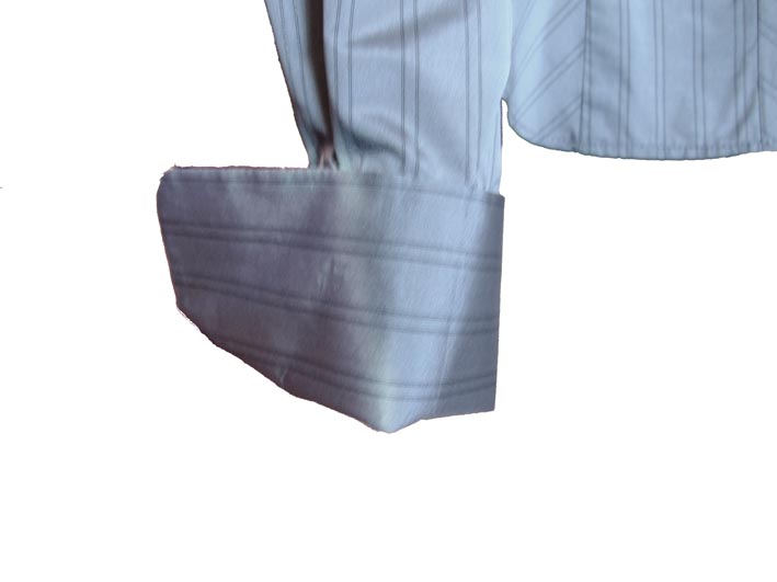 Рукав в деталях, на самом деле отворот не торчит, а прилегает, для фотки сделала акцент). Новая папка