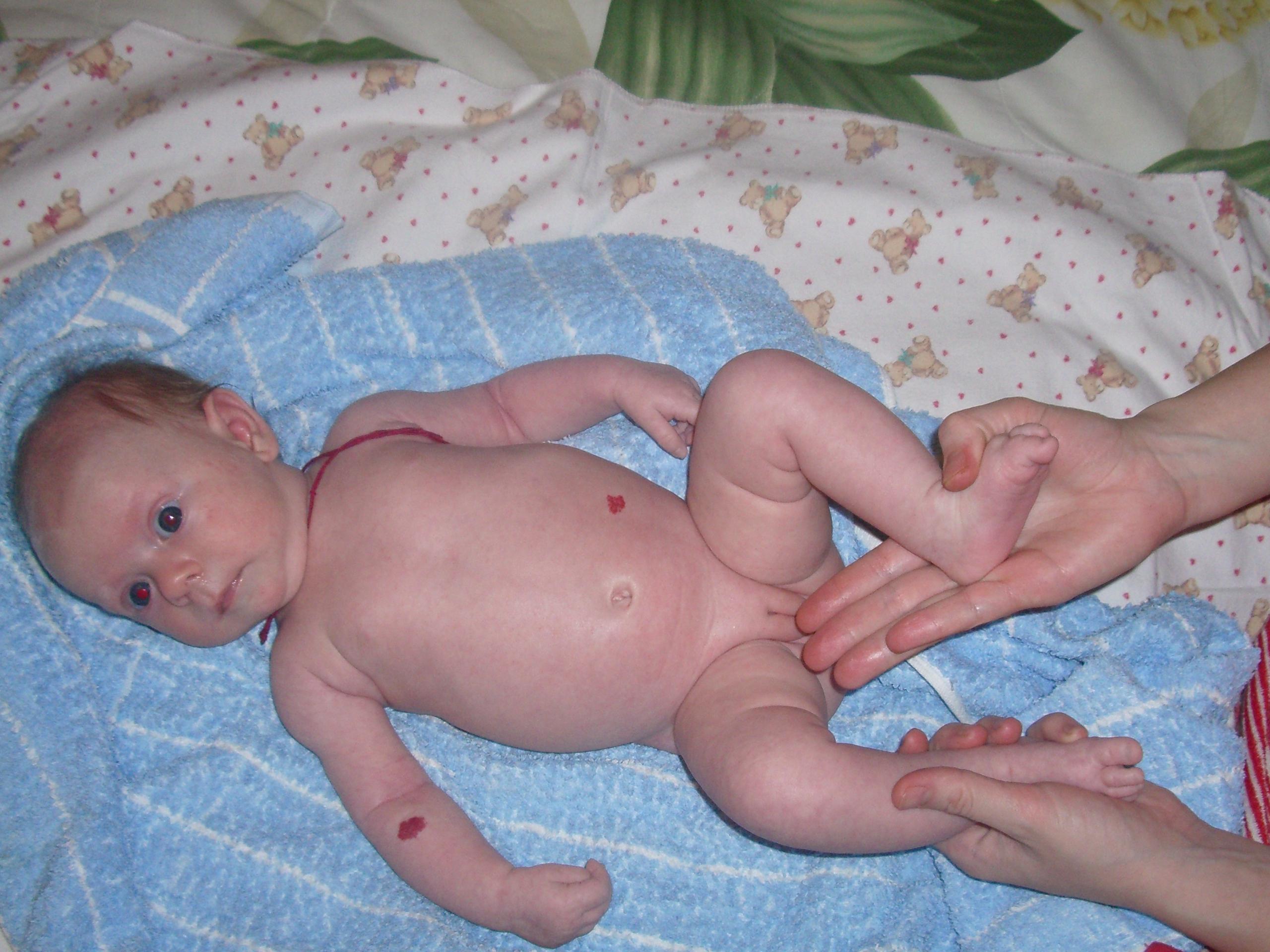Naked todler
