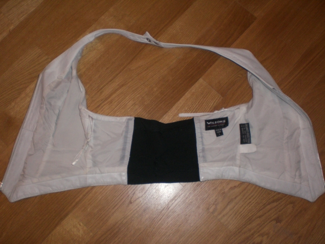 белая кожаная. Кофточки