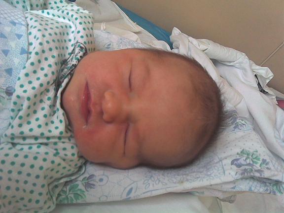 2-е сутки. роддомовские фоты Катюши