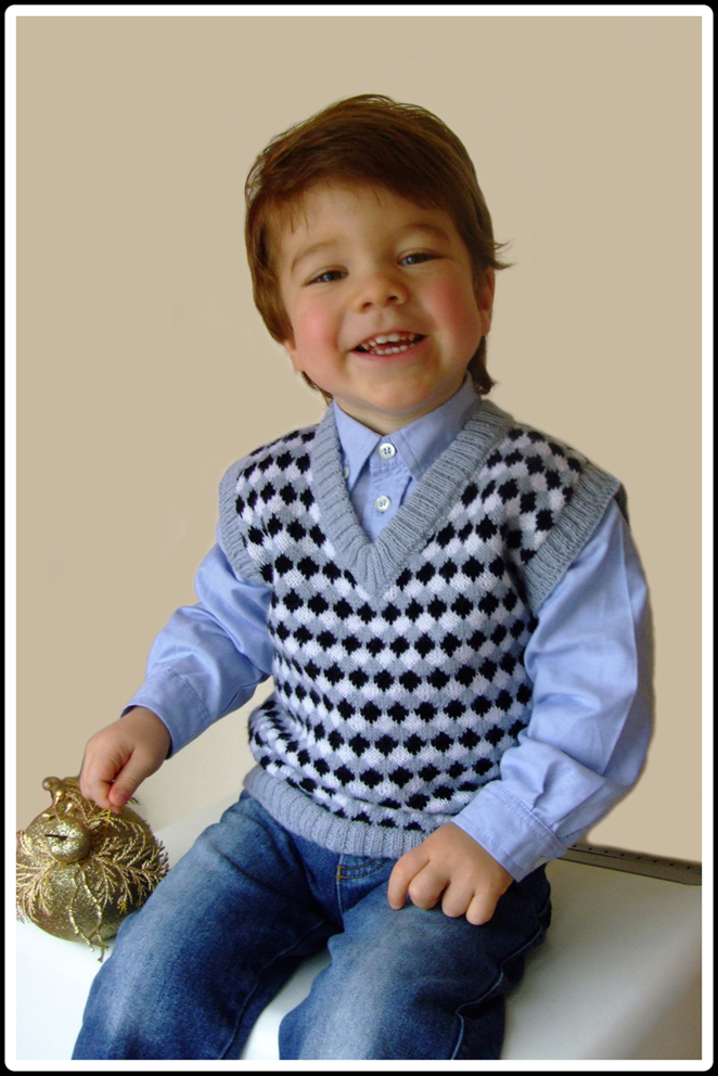 Сашику 2годика и 3 месяца. Мои работы - вязание