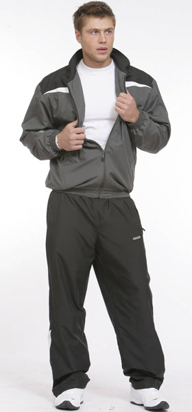 181526. Спортивные костюмы