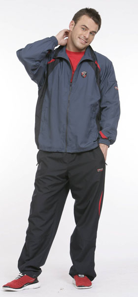 181528. Спортивные костюмы