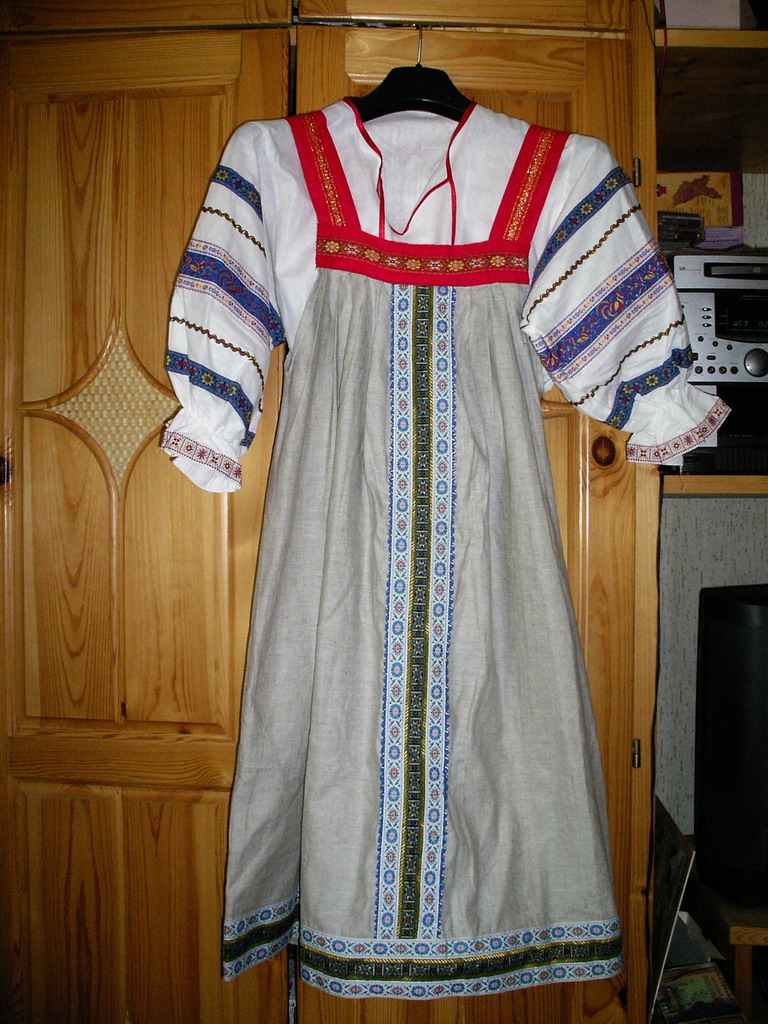Костюмы русские