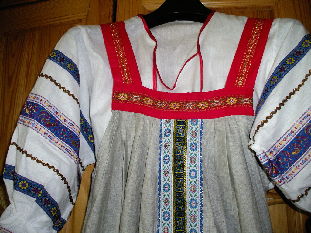 Костюмы русские