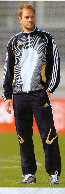 Костюм Adi*das. Спортивные костюмы