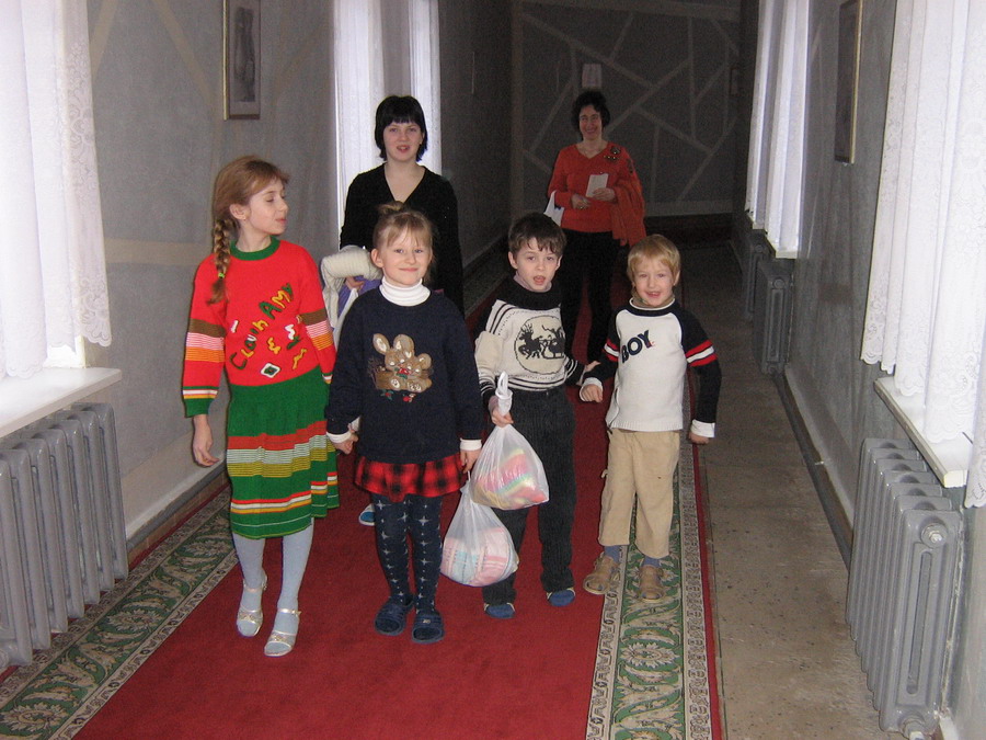 Я с 'выводком' - свои и племяшки. Свитанак