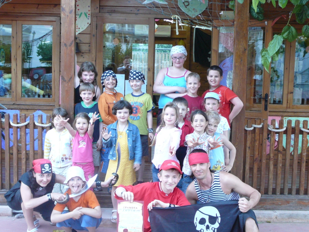 Посвящение в пираты. Отель