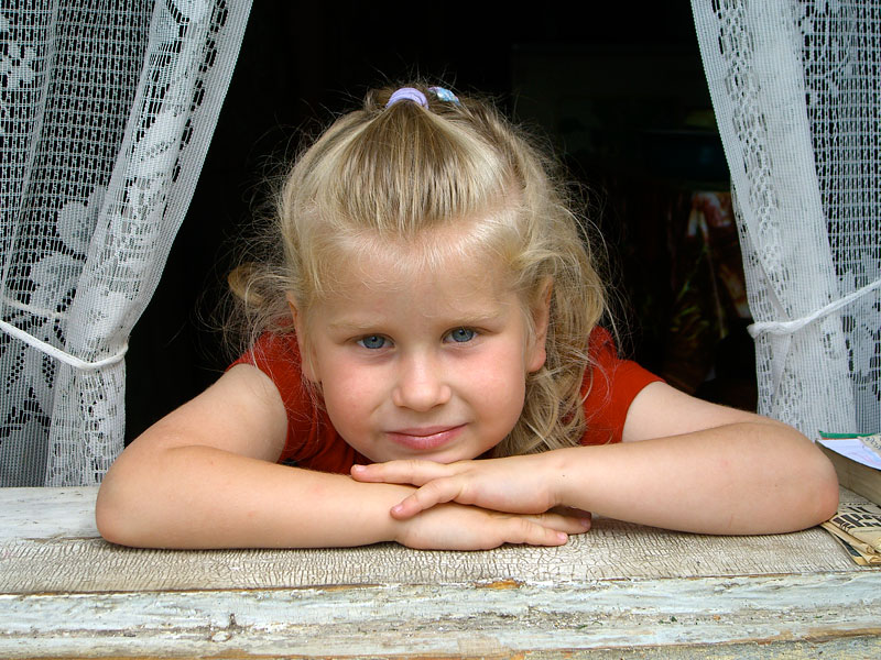 Уля в деревне. Уле 5 лет!!!