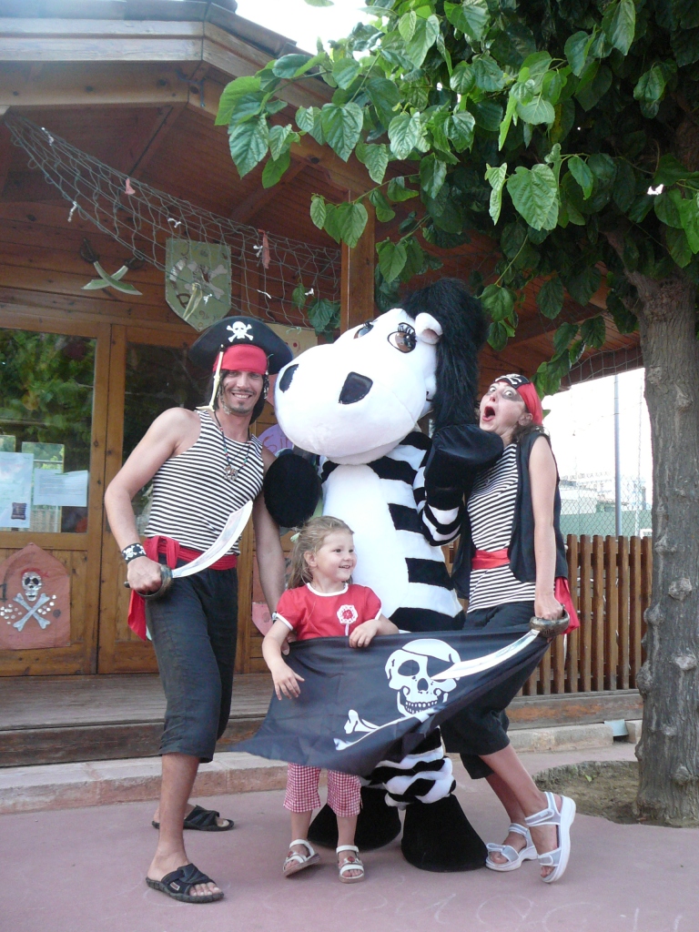 Пираты Джек и Дженни. Замечательный и профессиональный дуэт.. Отель