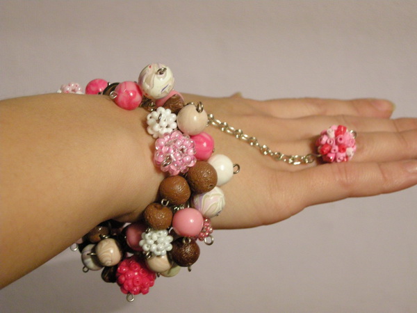 Браслет 'Розовый'. Бижутерия