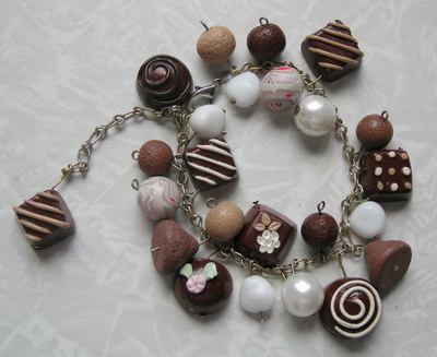 Браслет 'Шоколадные конфеты'. Бижутерия