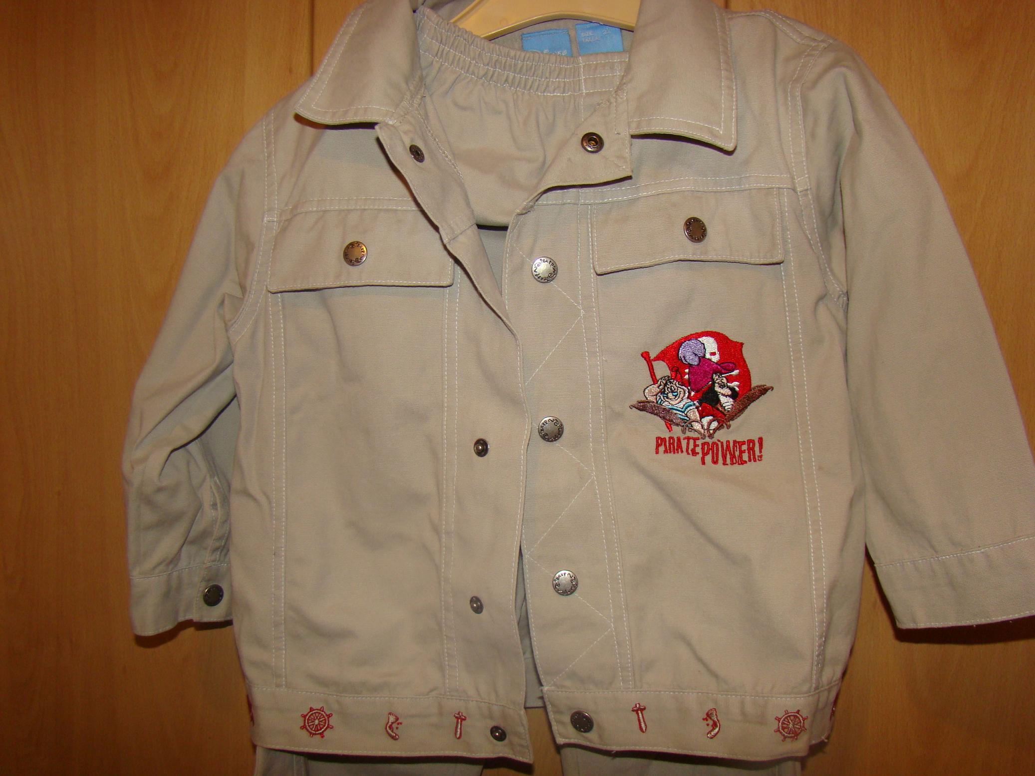 размер 3 года. Ушло