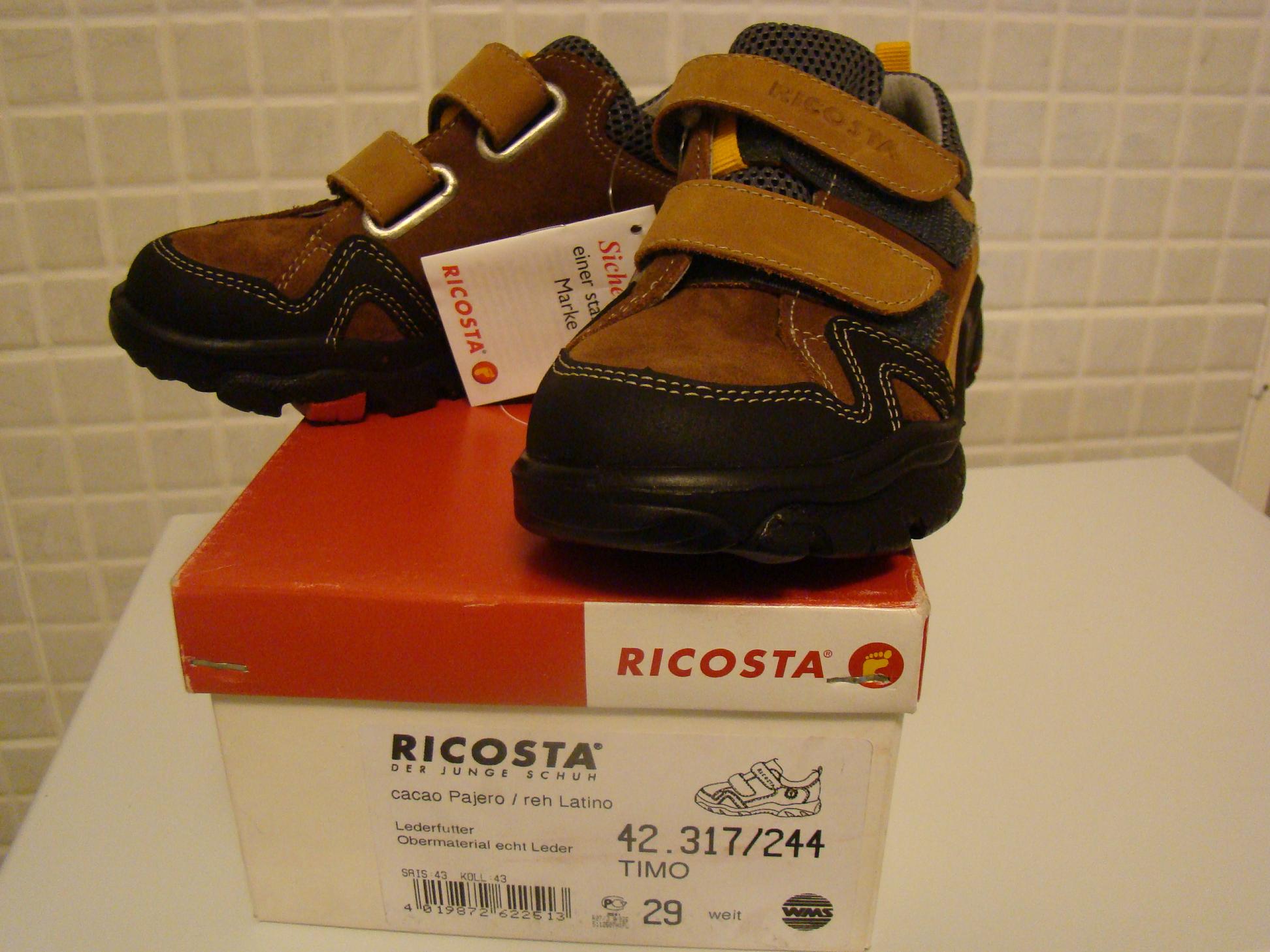 Рикоста р.29 по стельке 19 см. 1100 руб.. Ушло