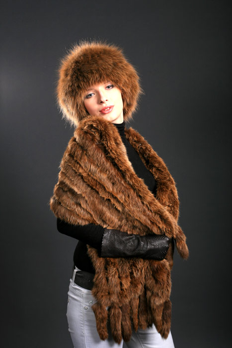 Шапка Татьяна,палантин 'Роскошь'. зима08/09