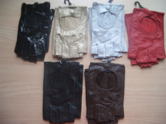 0104. ПЕРЧАТКИ