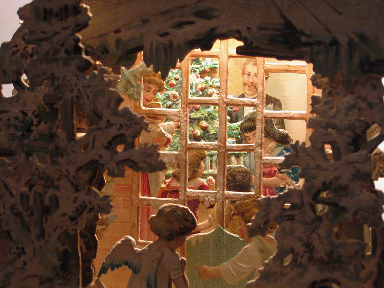 Загляните в окошко... Там тАк хорошо.... 4  Поздравления и подарки!