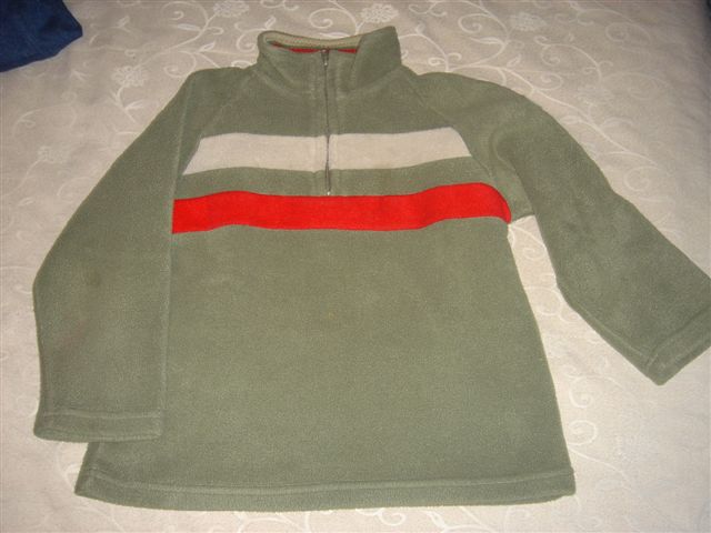 Толстовка. Детская одежда для мальчиков