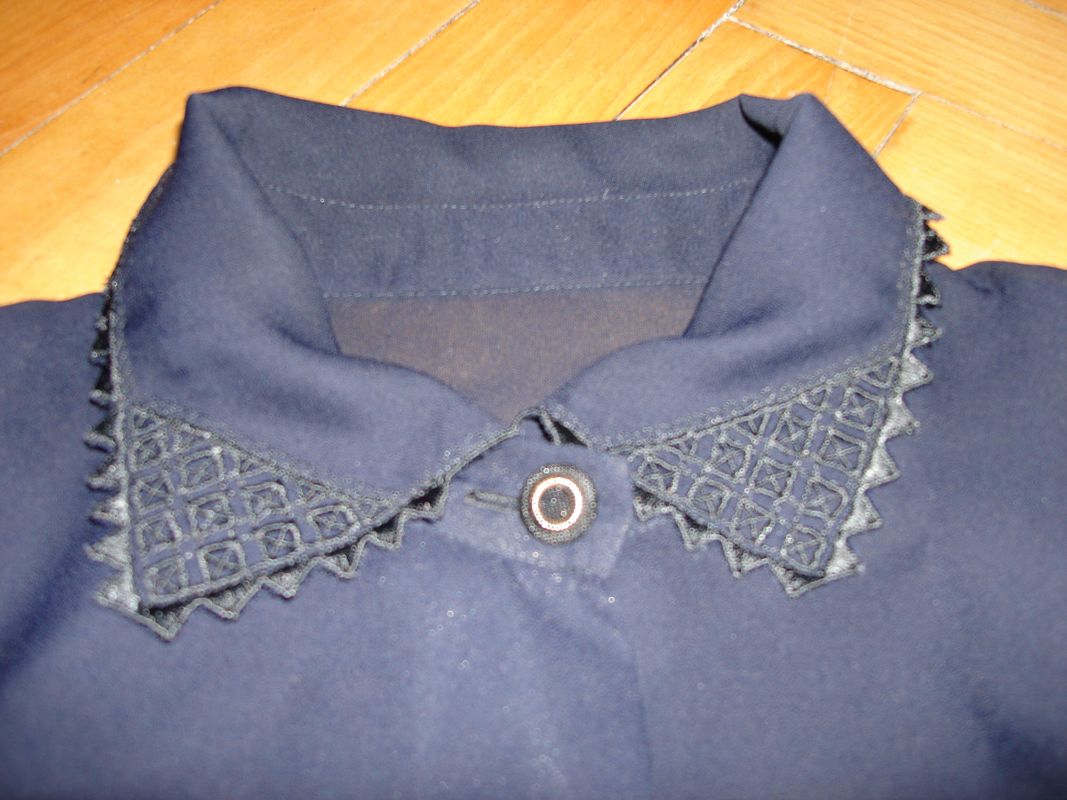 красивый воротничок. 50-52 р-р