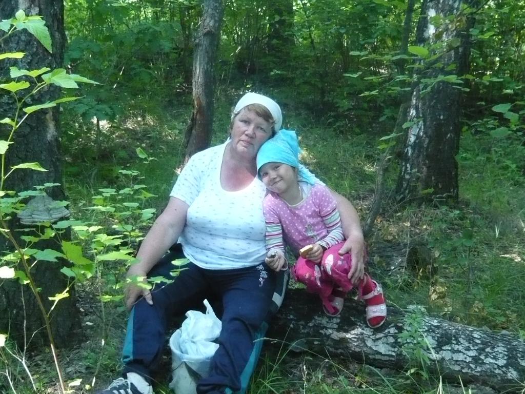 в лес по грибочки с бабушкой