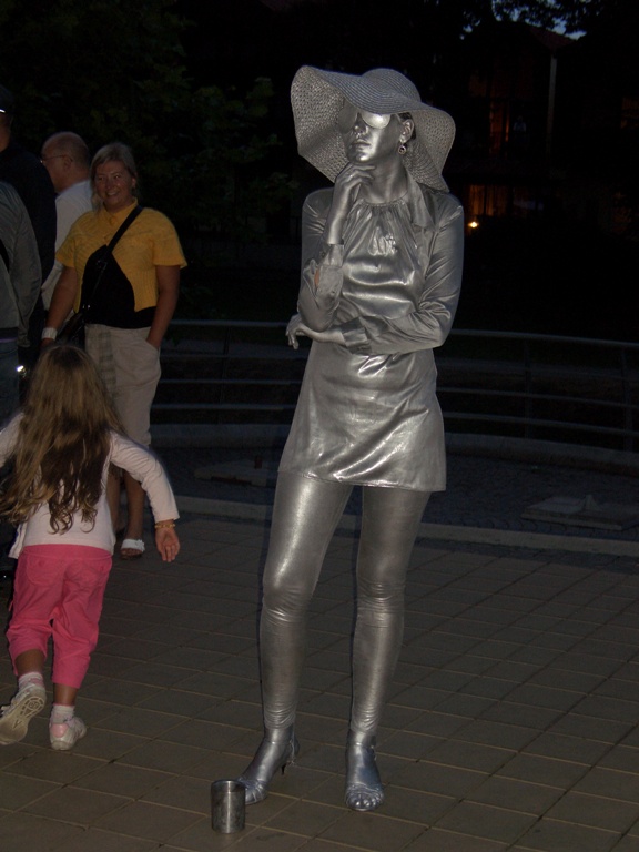 Паланга. Мим на набережной. . Паланга-Прага _лето 2009