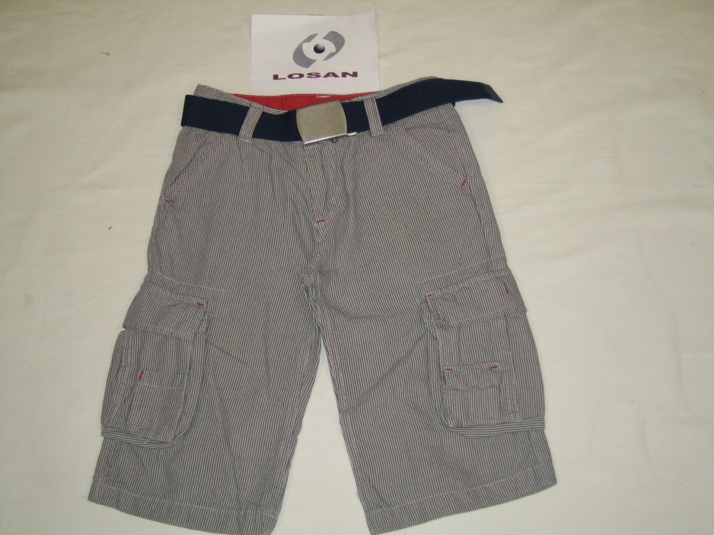 Артикул - 013901601, шорты,70%  полиэстер, 30% хлопок, 905 рублей. мальчики 8-16