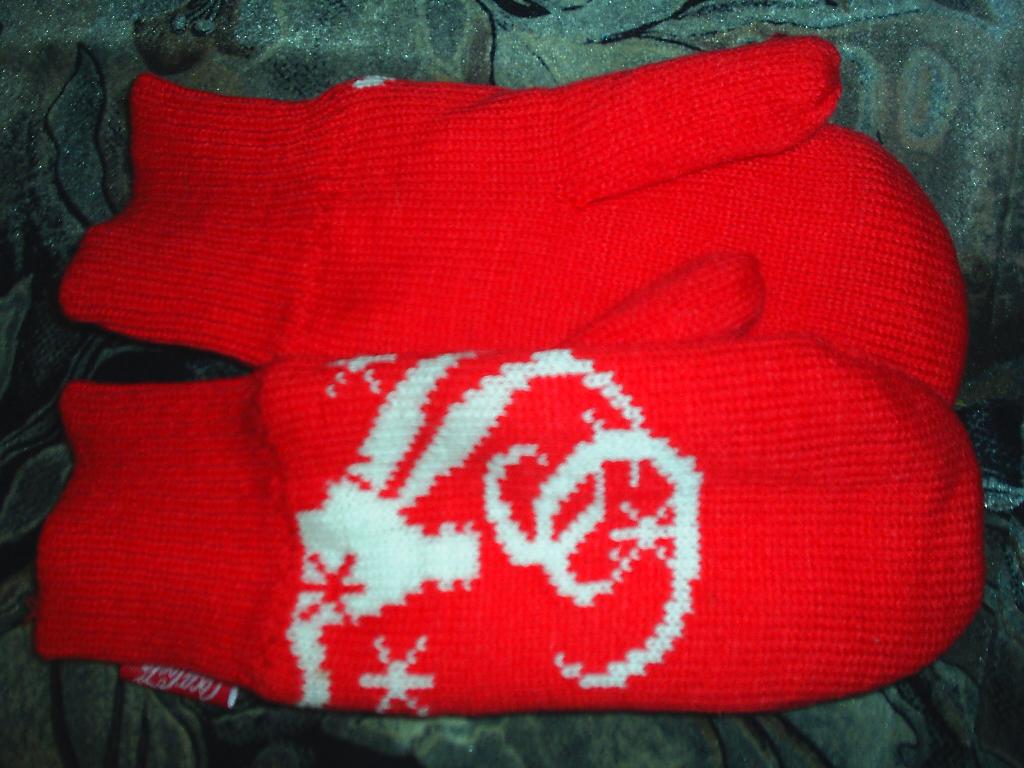 Новые варежки. Женсие вещи