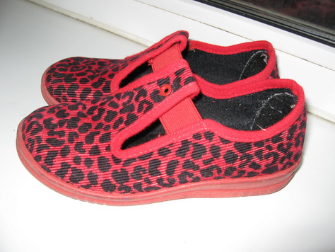 ДЕВИЧЬЕ-ОБУВЬ б/у