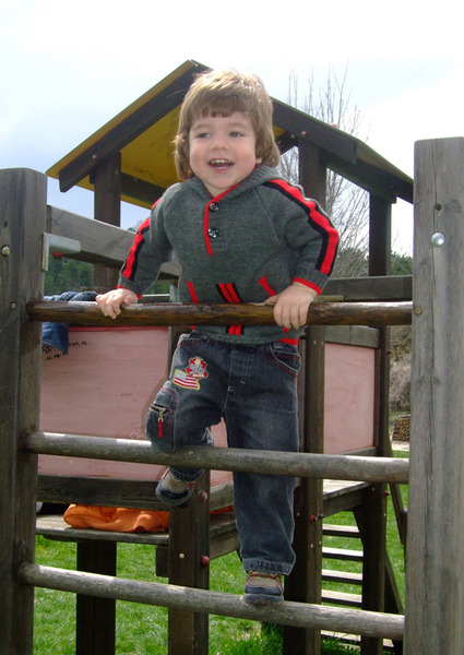 Кенгуренок, с карманом и капюшоном. Мои работы - вязание