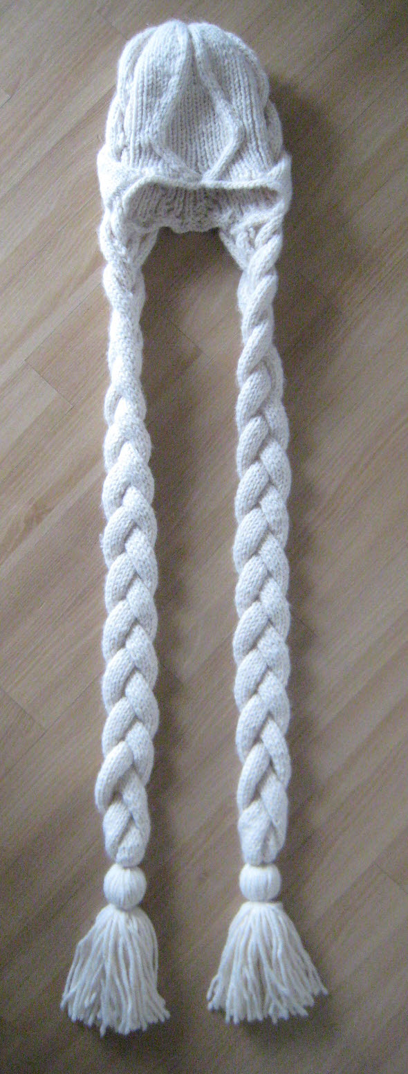 Ещё один вариант шапочки D&G. Головные уборы осенне -зимнего сезона