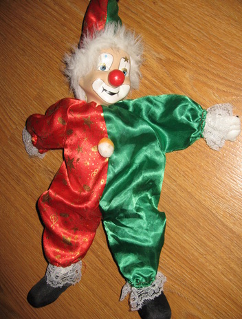 Весельчак Клоун. ДЕТЯМ-ИГРУШКИ,КНИГИ