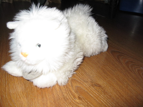 ДЕТЯМ-ИГРУШКИ,КНИГИ